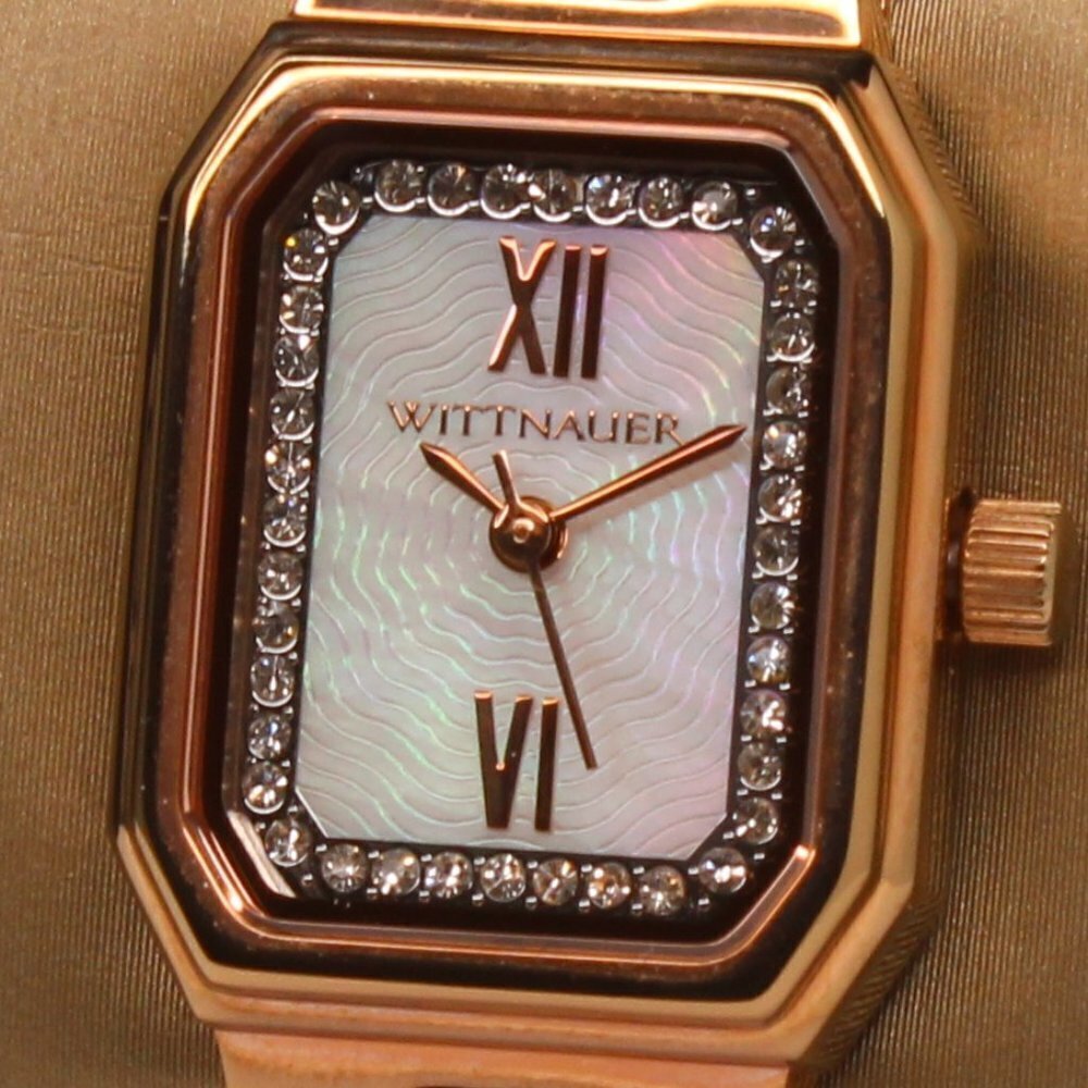 Wittnauer Ladies Watch Crystal Insets Rose Gold Tone Mother Of Pearl Dial 20mm - Picture 10 of 13